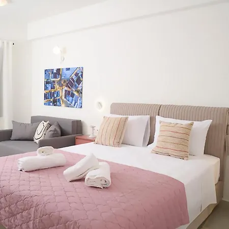 Isavella's Under The Castle Apartment Kalamata