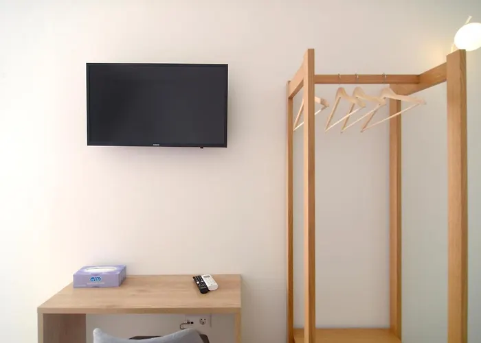 Isavella's Under The Castle *