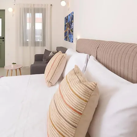 Апартаменты Isavella's Under The Castle Каламата