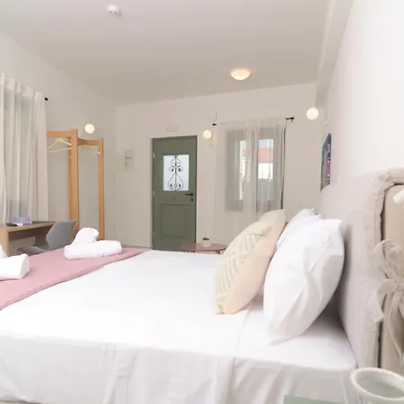 Isavella's Under The Castle Апартаменты *