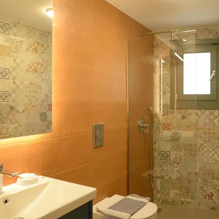 Апартаменты Isavella's Under The Castle