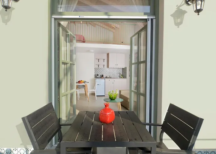 Isavella's Under The Castle *