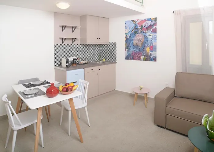 Isavella's Under The Castle *