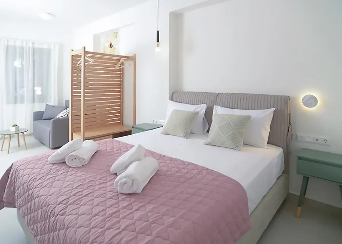 Isavella's Under The Castle * Kalamata