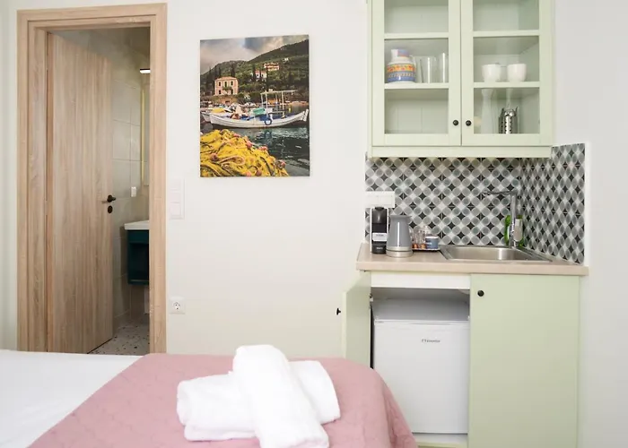 Isavella's Under The Castle *