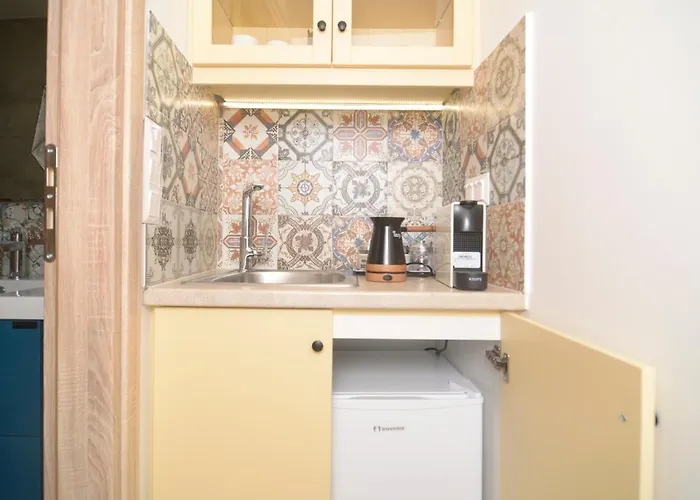 Isavella's Under The Castle