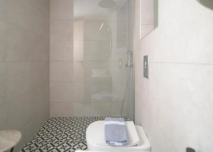 Isavella's Under The Castle Appartement